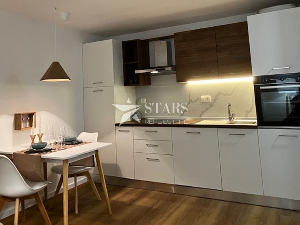 Rijeka, Turnić – Prenovljeno dizajnersko stanovanje, 1. nadstropje