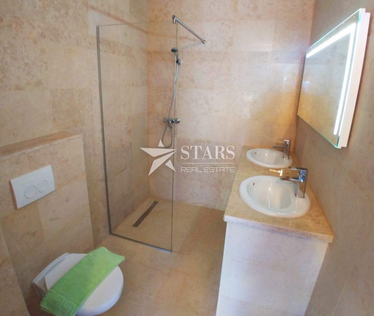 Istra, Labin – Apartmajska hiša z bazenom in panoramskim pogledom na morje