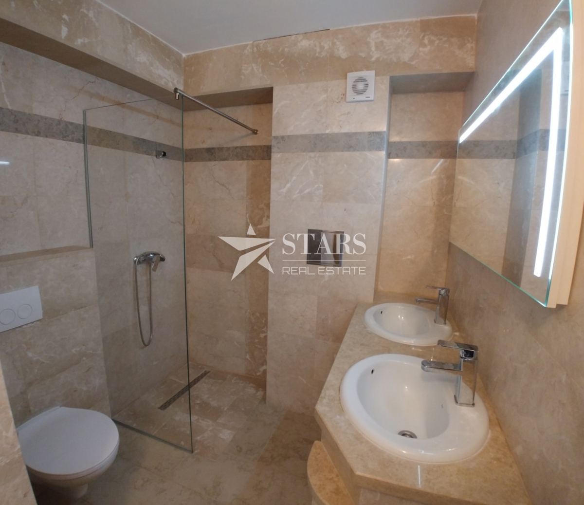 Istra, Labin – Apartmajska hiša z bazenom in panoramskim pogledom na morje