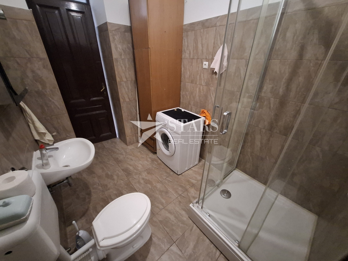 Centar, Reka – Izjemno prostorno stanovanje, 120 m²