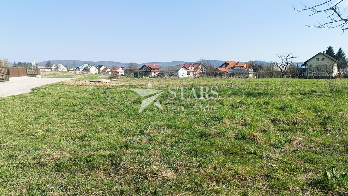 Ogulin - Stavbno zemljišče velikosti 1783 m²