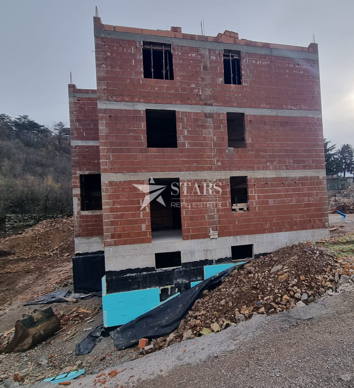 Viškovo – Saršoni, 2 sobi + dnevna soba, Novogradnja