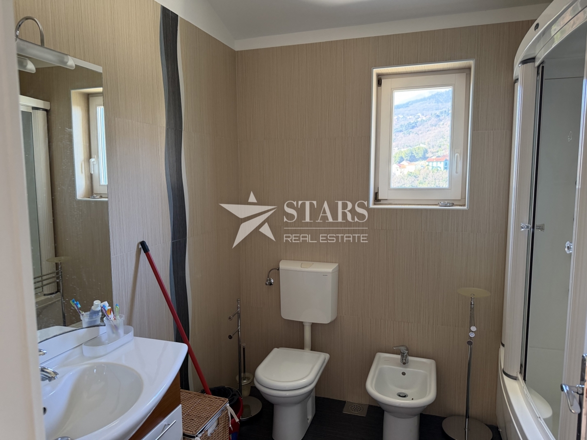 Opatija - Ičići – mansardno stanovanje 2s+db, odprt razgled, odlična priložnost