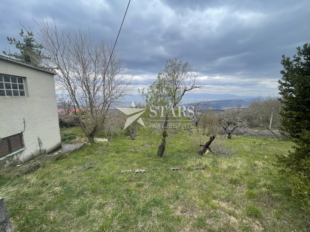 Zemljišče Hreljin, Bakar, 876m2