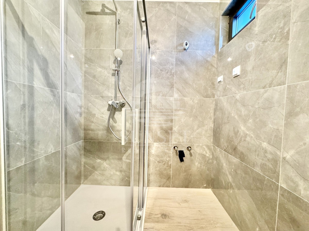 MODEREN APARTMA LE 300 METROV OD MORA (D4)