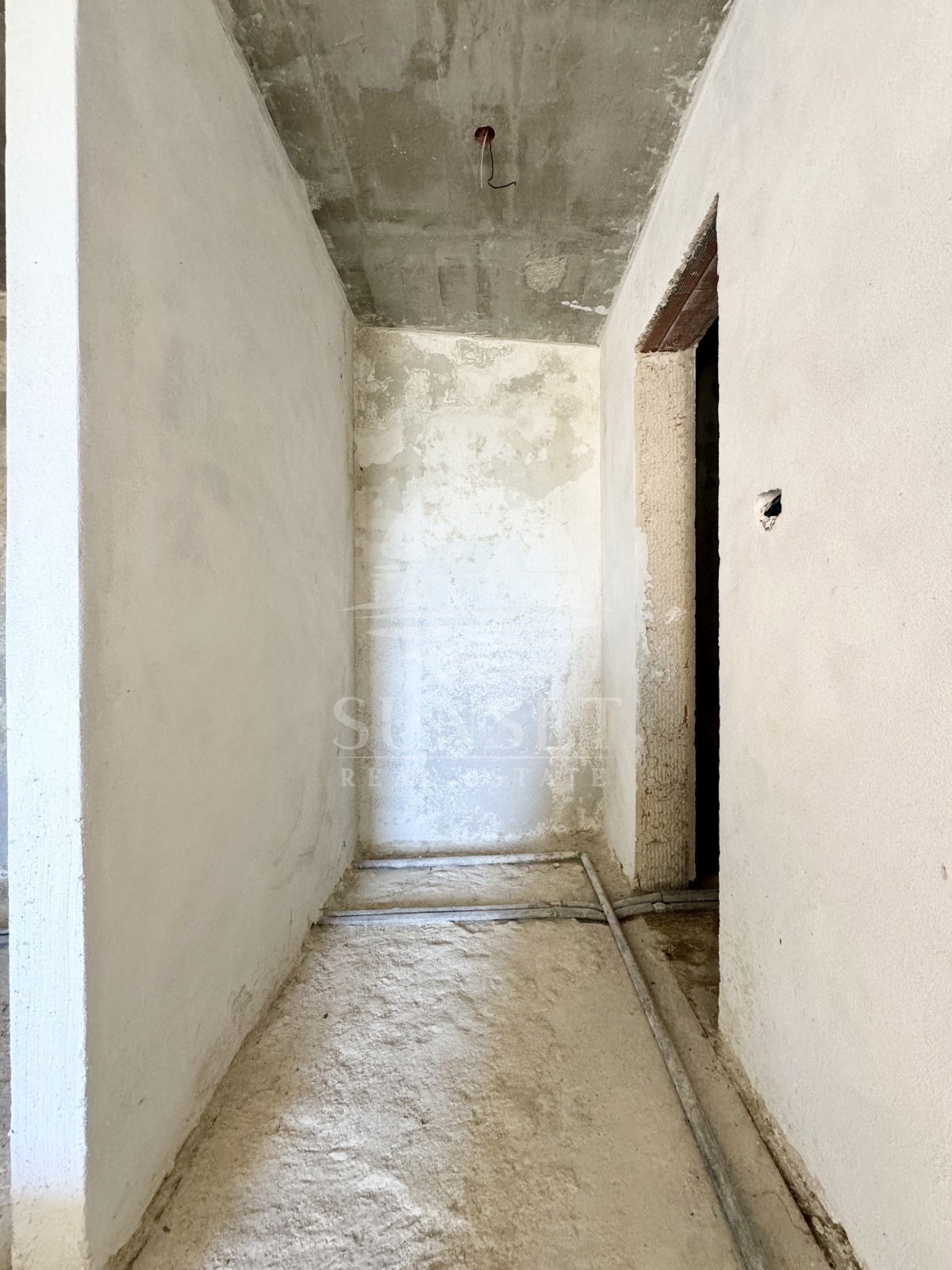 HIŠA V BUJAH – SAMO PRI NAS V PONUDBI