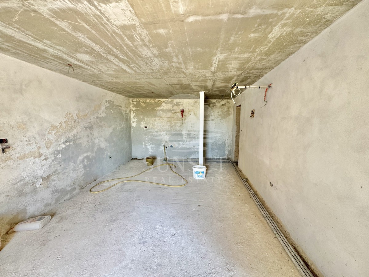 HIŠA V BUJAH – SAMO PRI NAS V PONUDBI