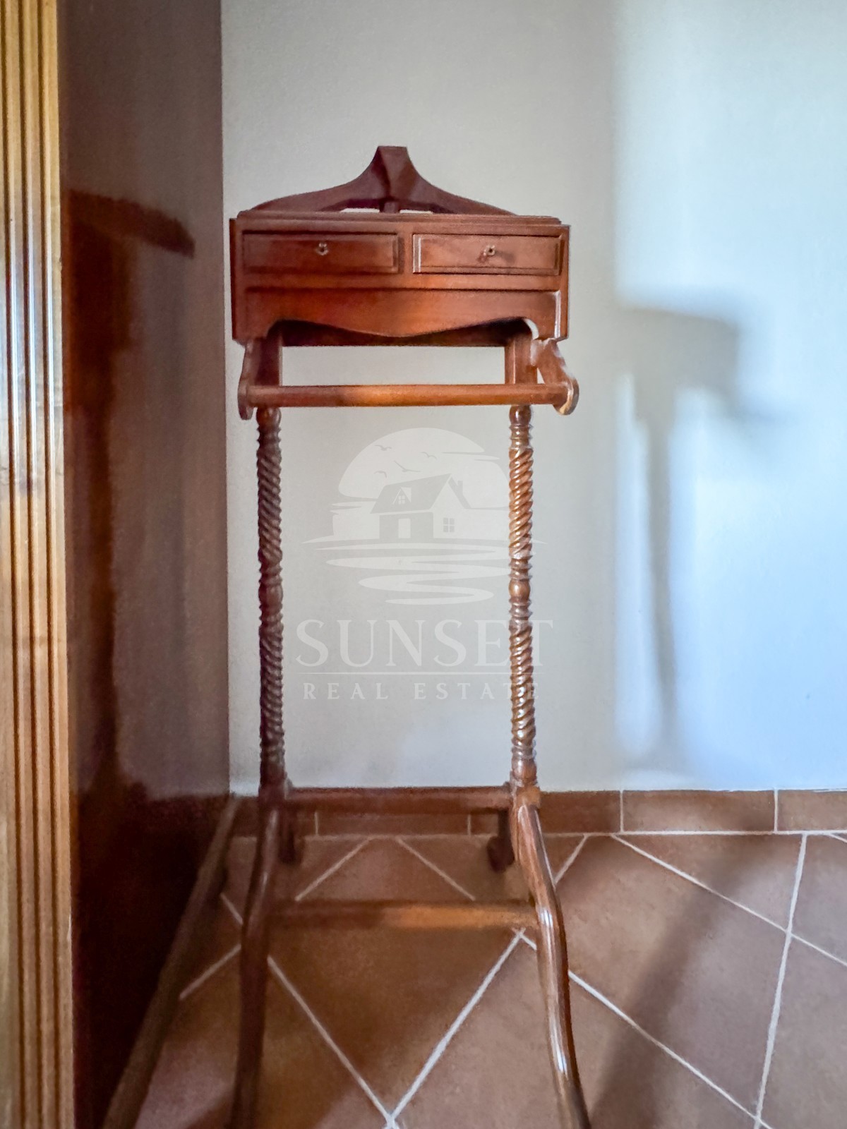 ISTRA, BUJE – KVALITETNO OBNOVLJENA TRADICIONALNA ISTRSKA HIŠA