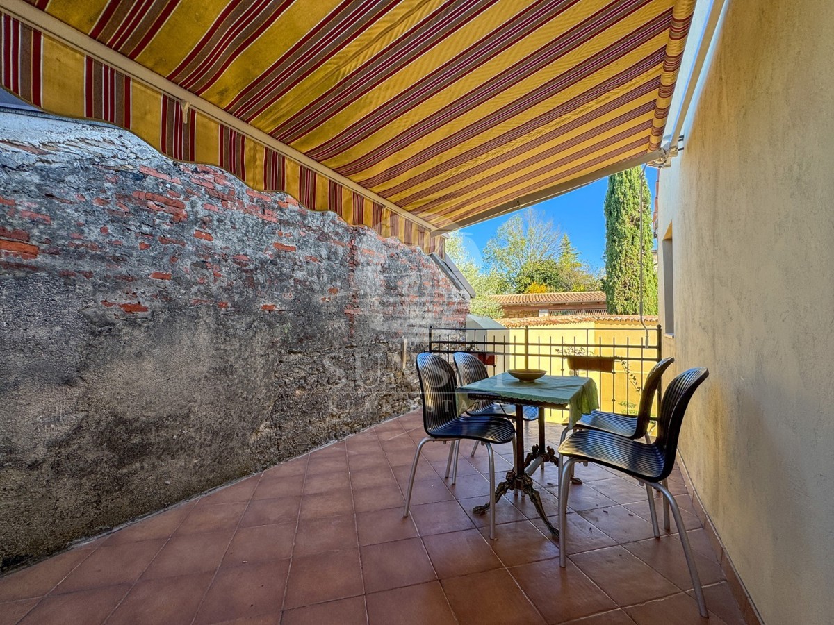 ISTRA, BUJE – KVALITETNO OBNOVLJENA TRADICIONALNA ISTRSKA HIŠA