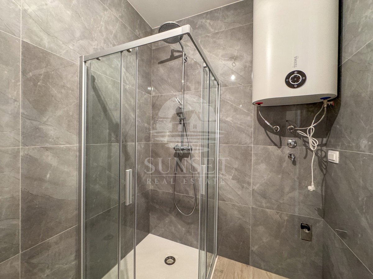 MODEREN APARTMA LE 300 METROV OD MORA (D1)