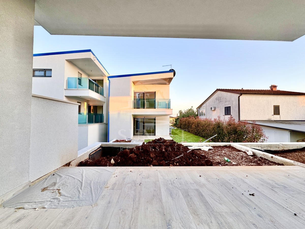 MODEREN APARTMA LE 300 METROV OD MORA (D1)