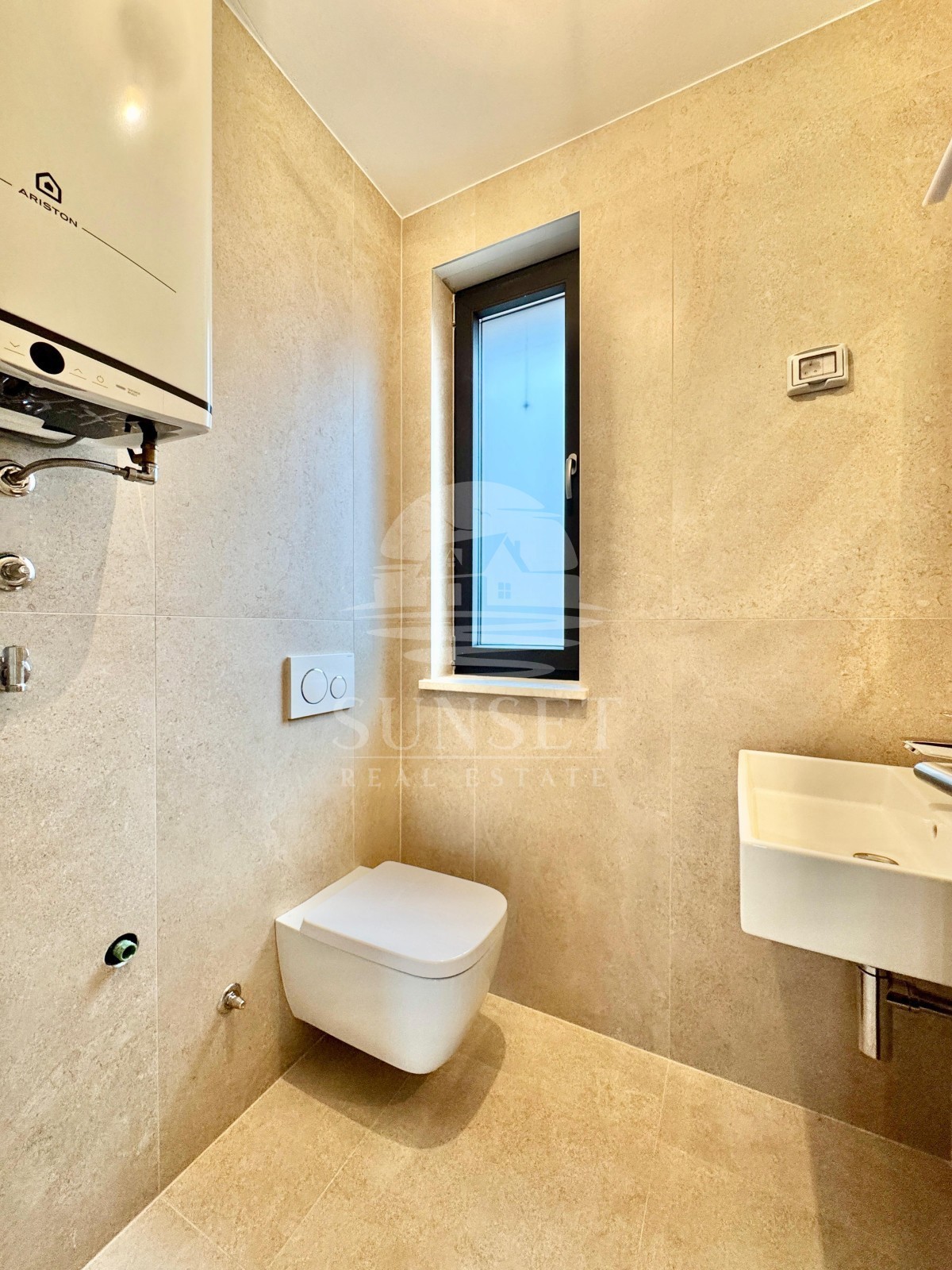 MODERNO DVOSOBNO STANOVANJE Z VRTOM IN TERASO V OKOLICI UMAGA