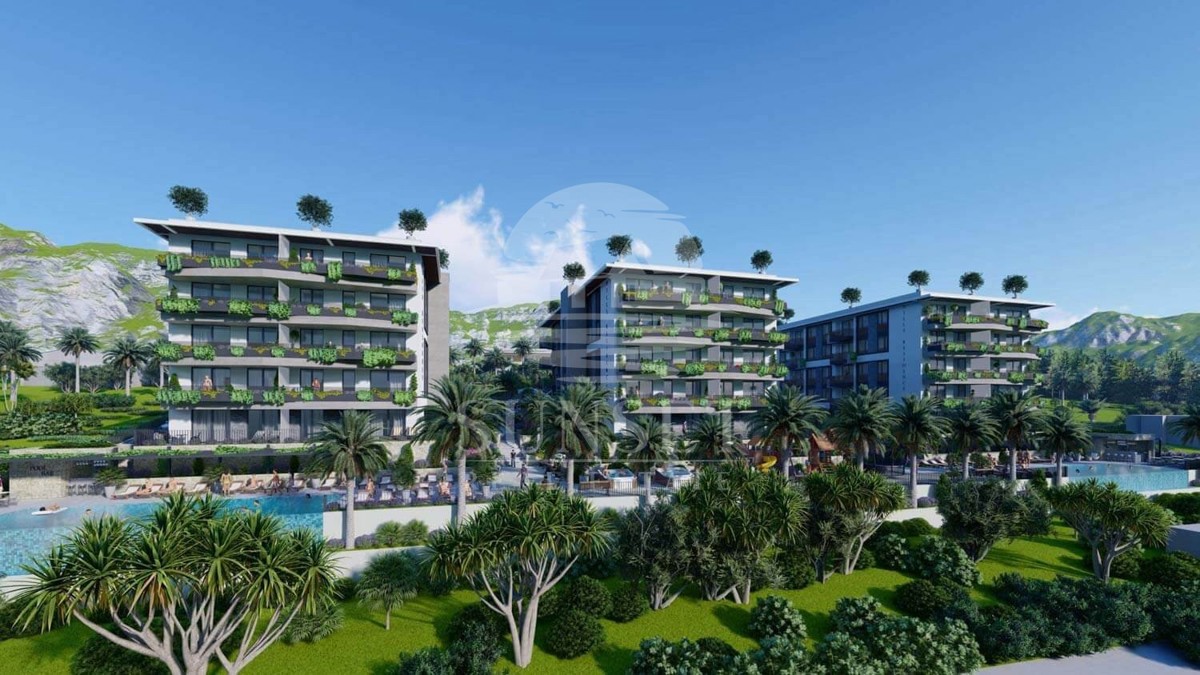 MAKARSKA - ENOSOBNO STANOVANJE Z BALKONOM/LOŽO NA PRIVLAČNI LOKACIJI