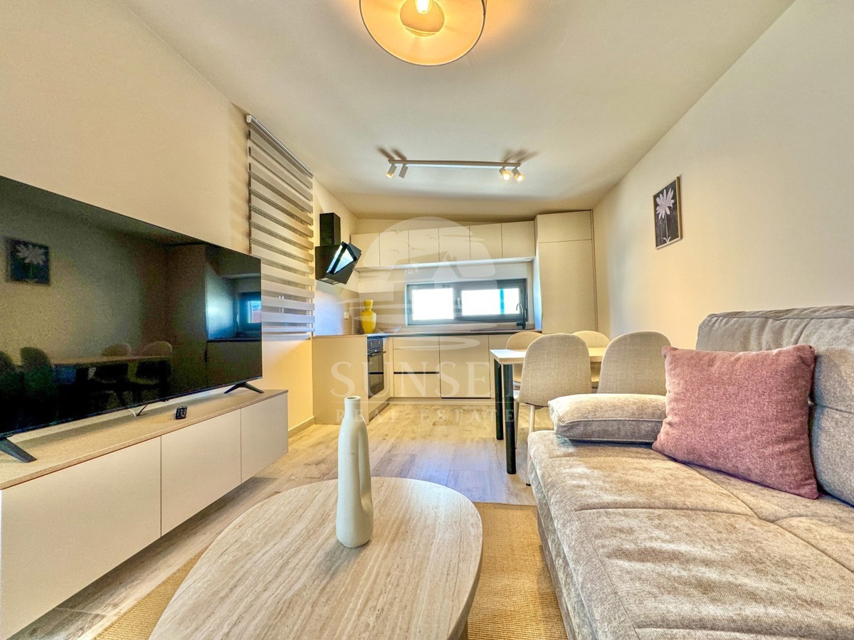 MODERNO STANOVANJE LE 300 METROV OD MORA (E4)