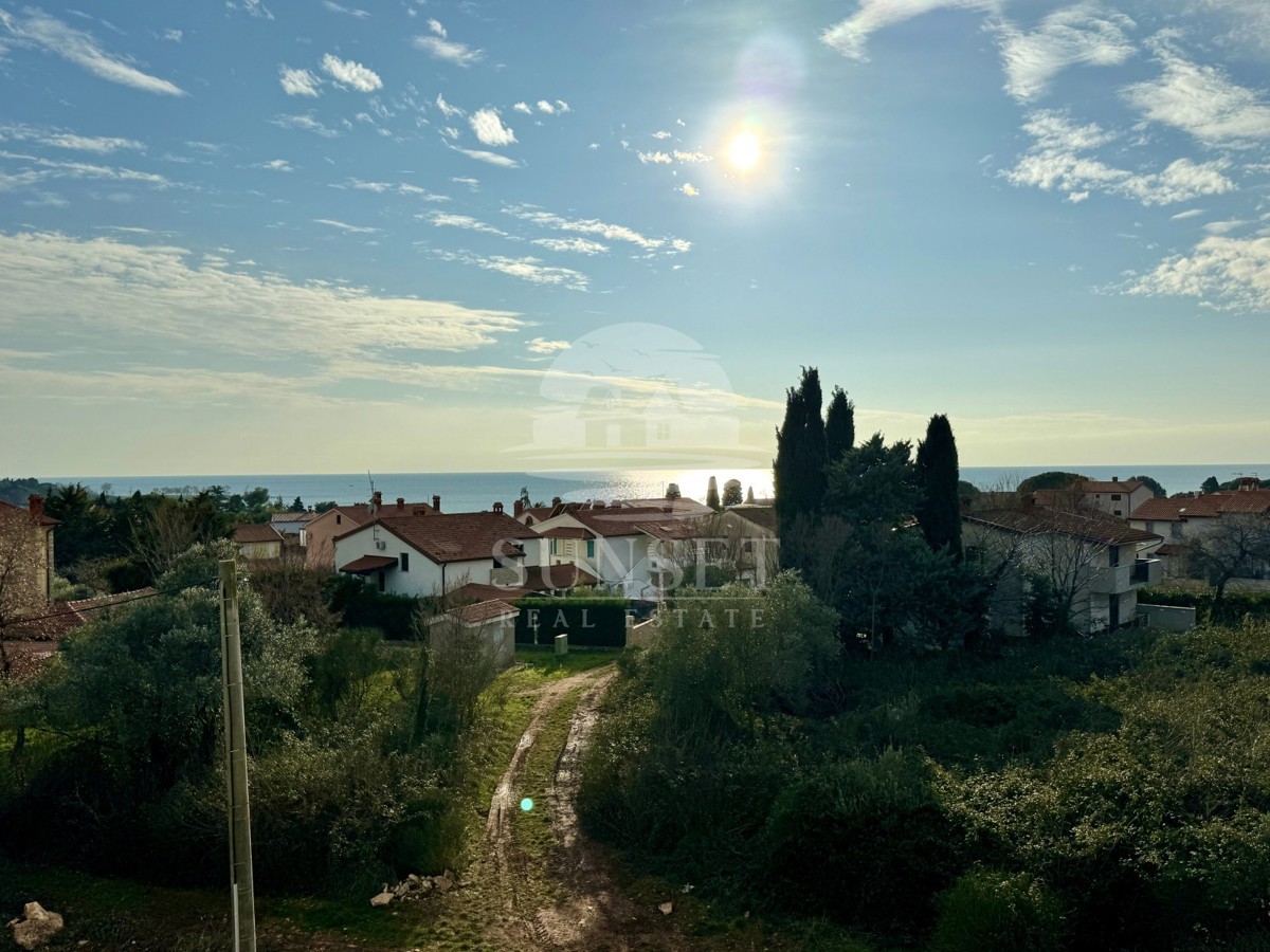 MODERNO STANOVANJE LE 300 METROV OD MORA (F4)