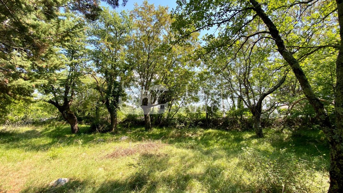 Gradbena zemljišča Malinska, Malinska-Dubašnica, 1.971m2