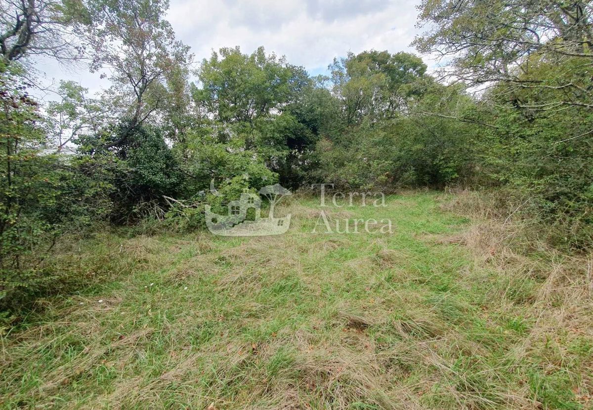 Gradbena zemljišča Malinska, Malinska-Dubašnica, 1.971m2