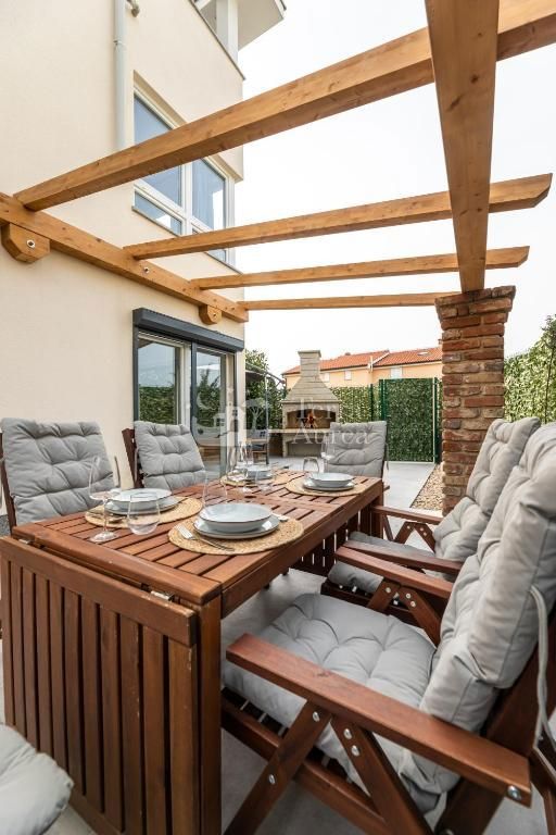 Apartma Malinska, Malinska-Dubašnica, 102,37m2