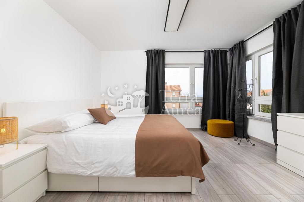 Apartma Malinska, Malinska-Dubašnica, 102,37m2