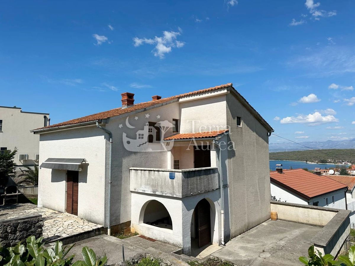 Hiša Njivice, Omišalj, 197m2