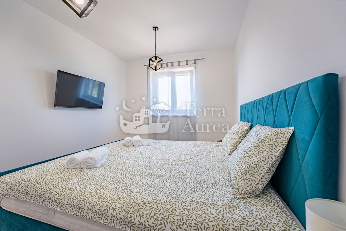 Vila Dobrinj, 320m2