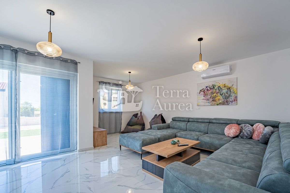 Vila Dobrinj, 320m2