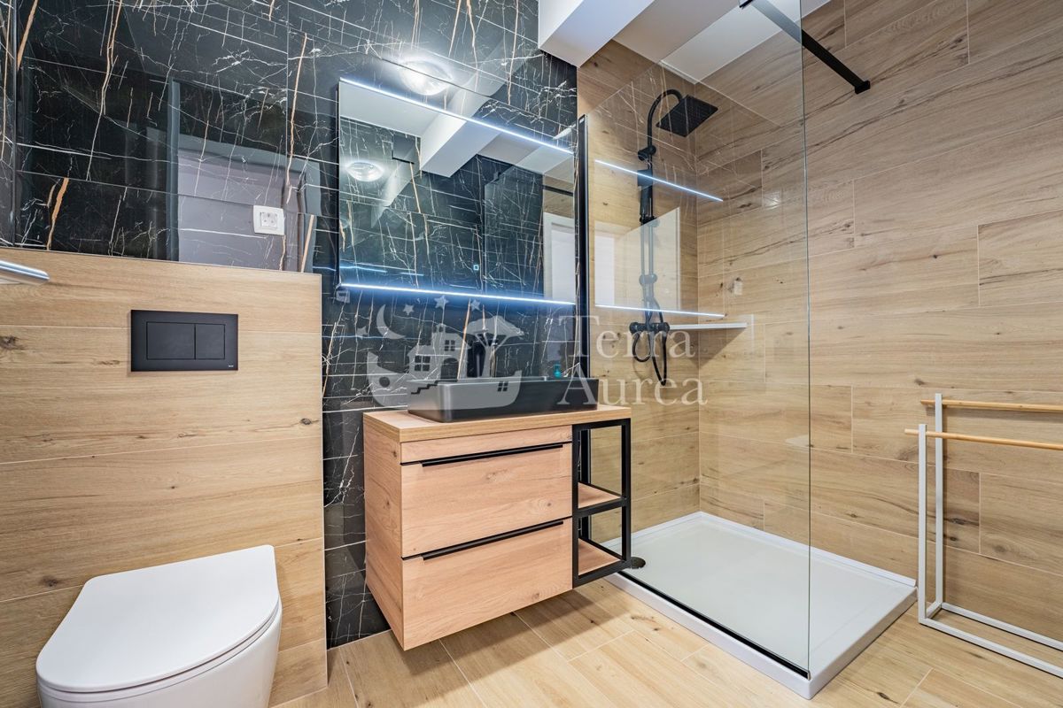 Vila Dobrinj, 320m2