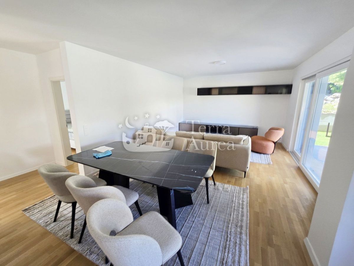 Hiša Dobrinj, 245m2