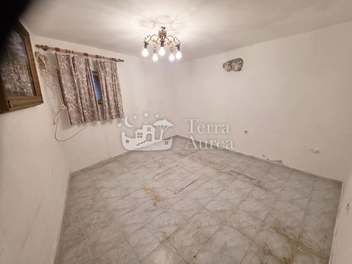 Stara hiša Vrbnik, 80m2