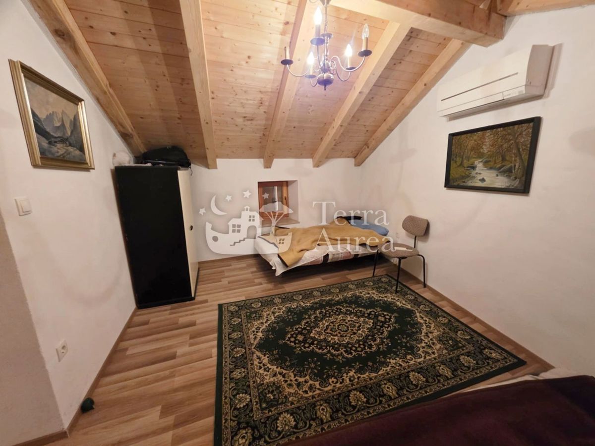 Stara hiša Vrbnik, 80m2