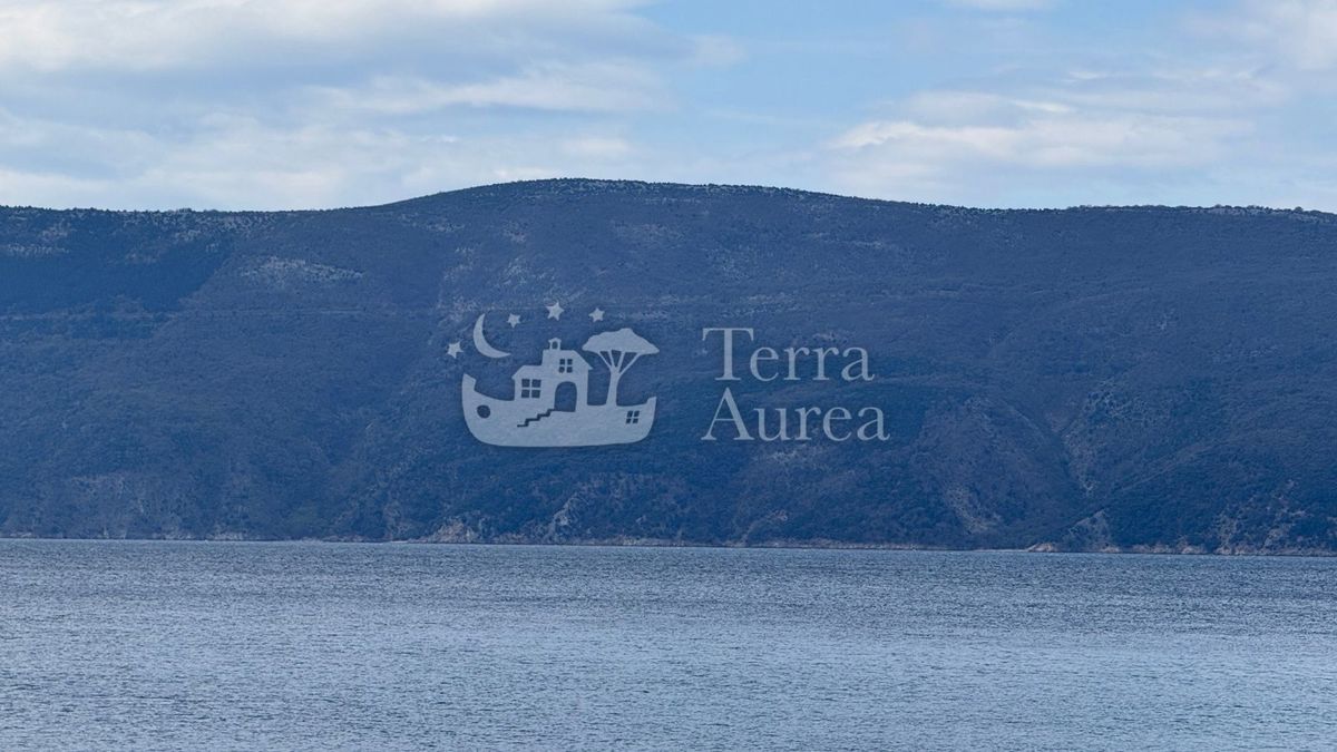 Kmetijsko zemljišče Krk, 3.700m2