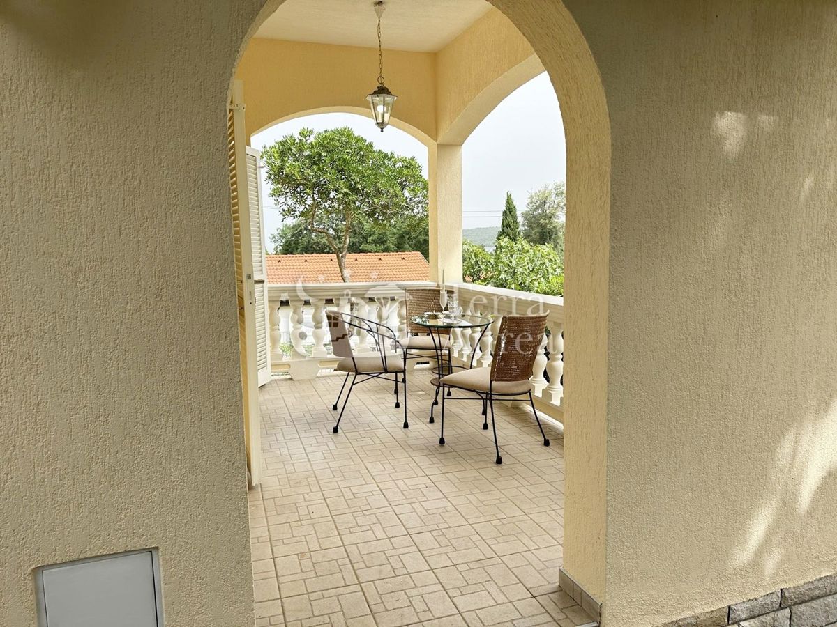 Vila Njivice, Omišalj, 83m2