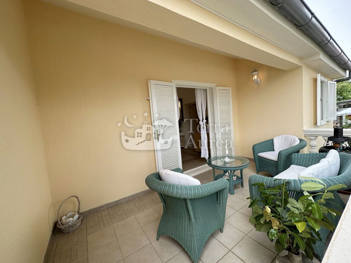 Vila Njivice, Omišalj, 83m2