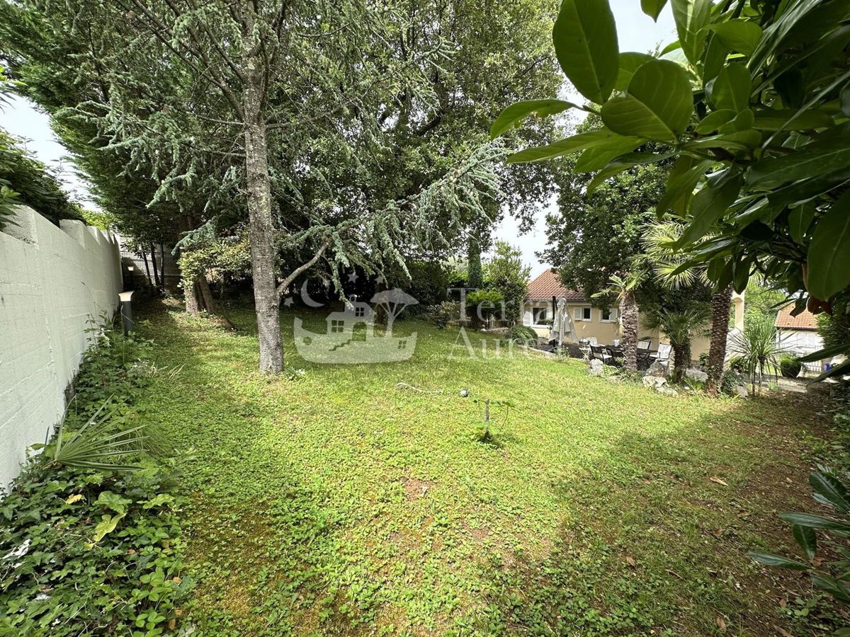 Vila Njivice, Omišalj, 83m2