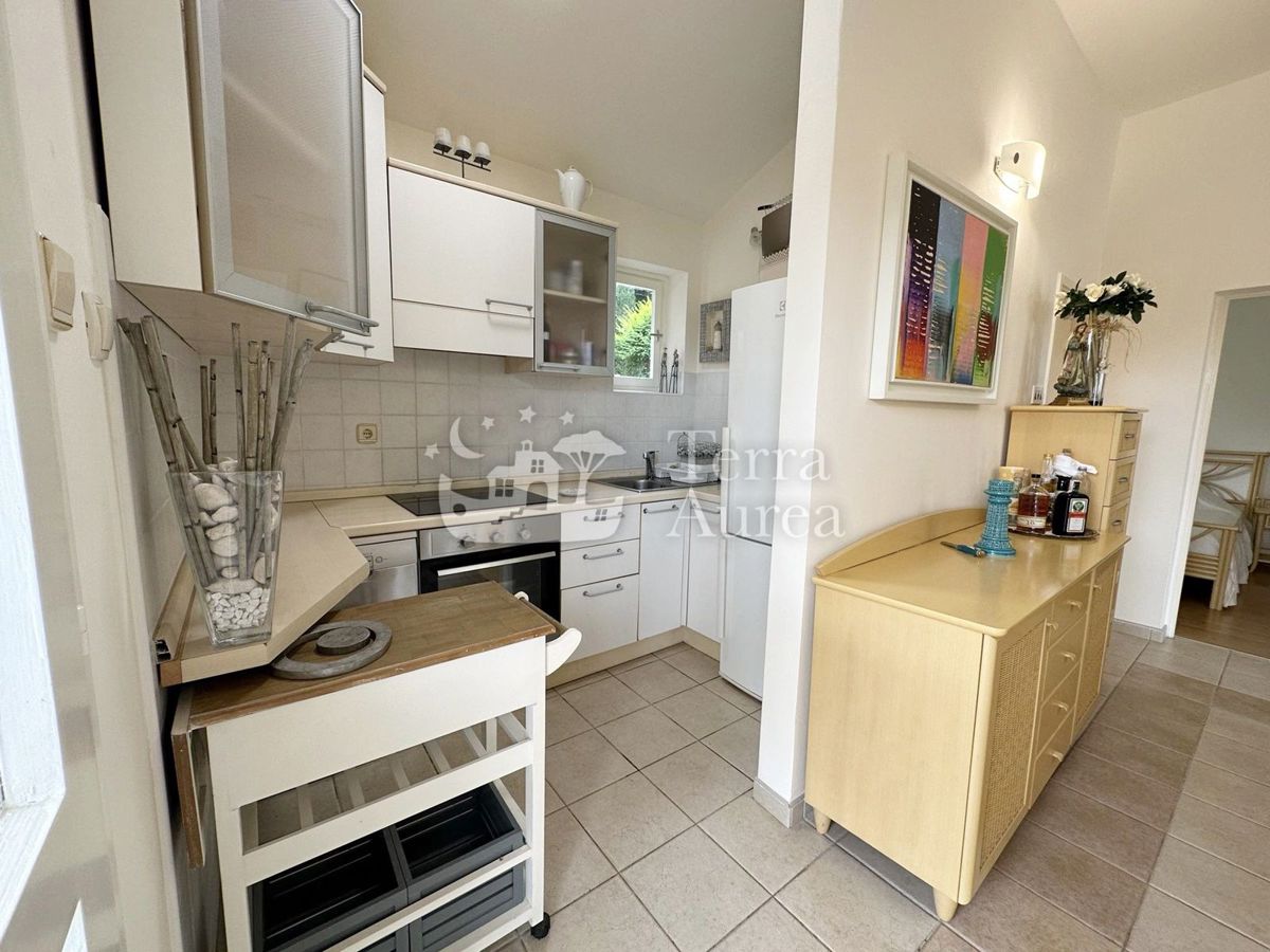 Vila Njivice, Omišalj, 83m2