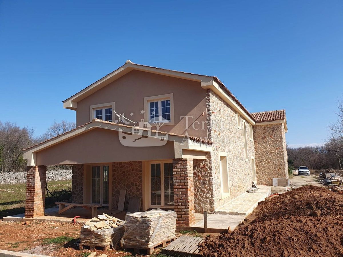 Vila Vrbnik, 285m2