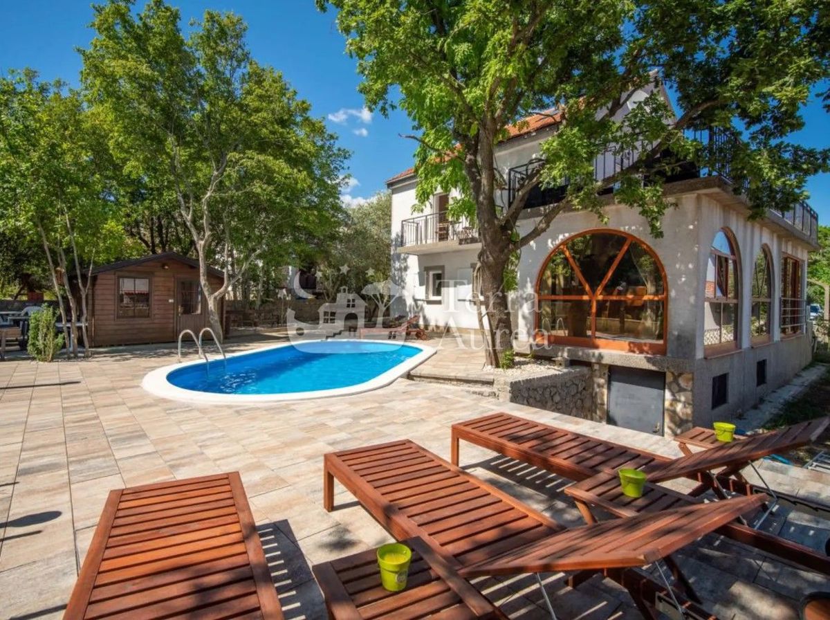 Hiša Krk, 250m2