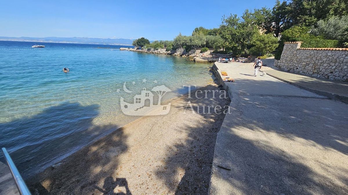 Apartma Malinska, Malinska-Dubašnica, 48,01m2