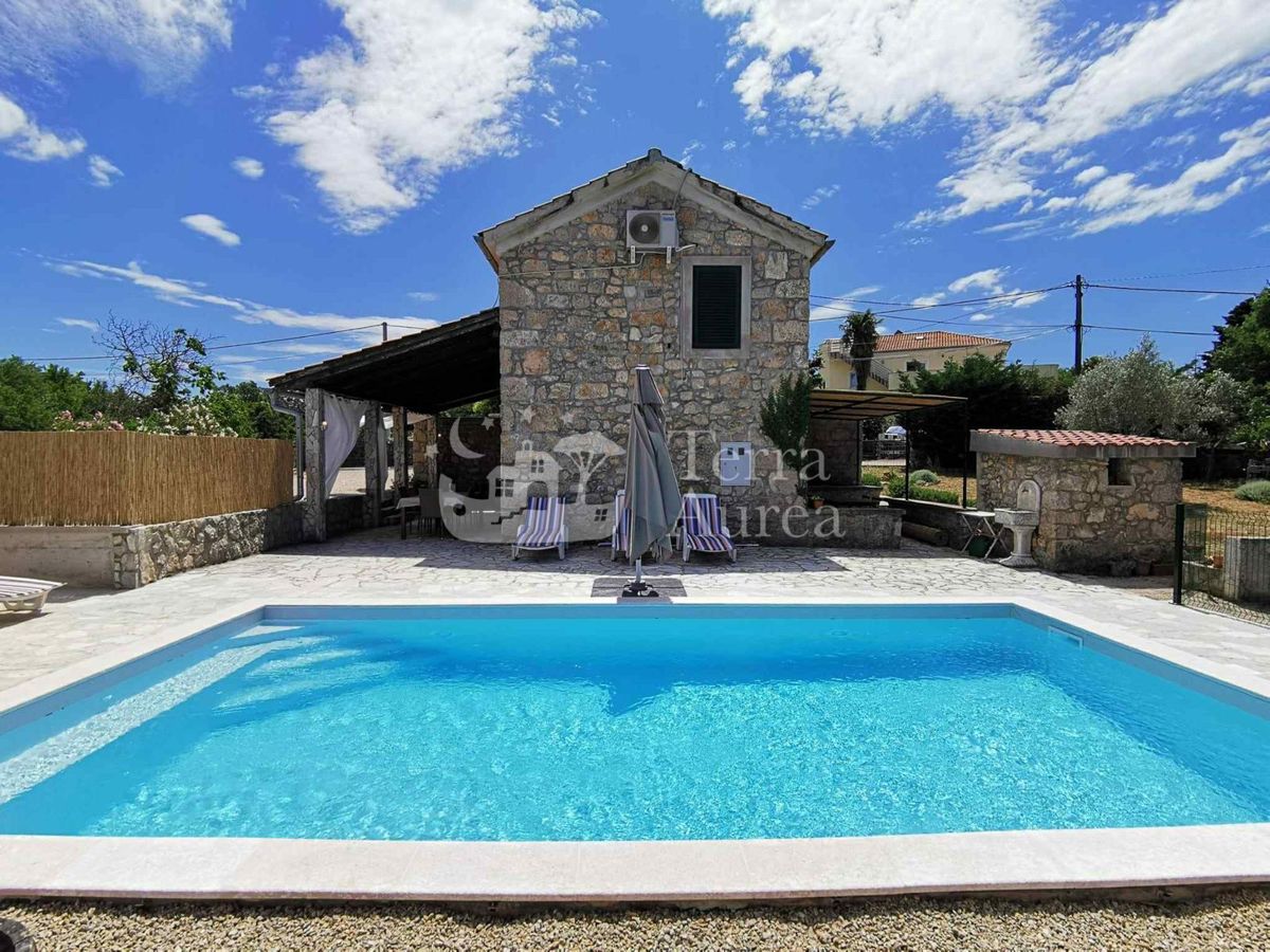 Hiša Malinska, Malinska-Dubašnica, 104m2