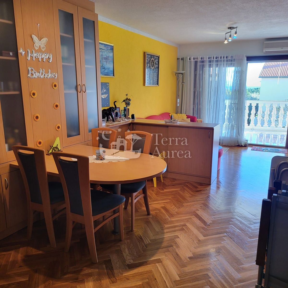 Lep dvosobni apartma na dobri lokaciji, Krk, otok Krk