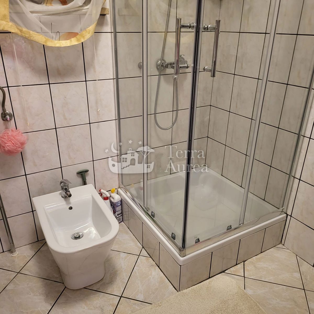 Lep dvosobni apartma na dobri lokaciji, Krk, otok Krk