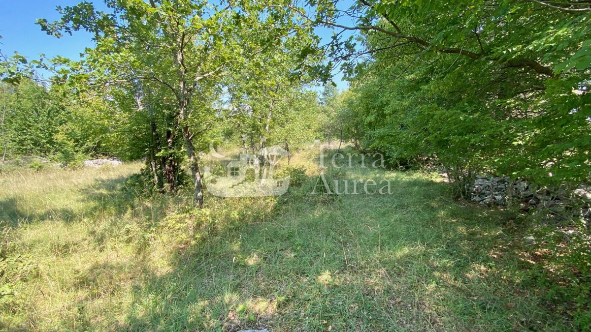 Gradbena zemljišča Njivice, Omišalj, 700m2