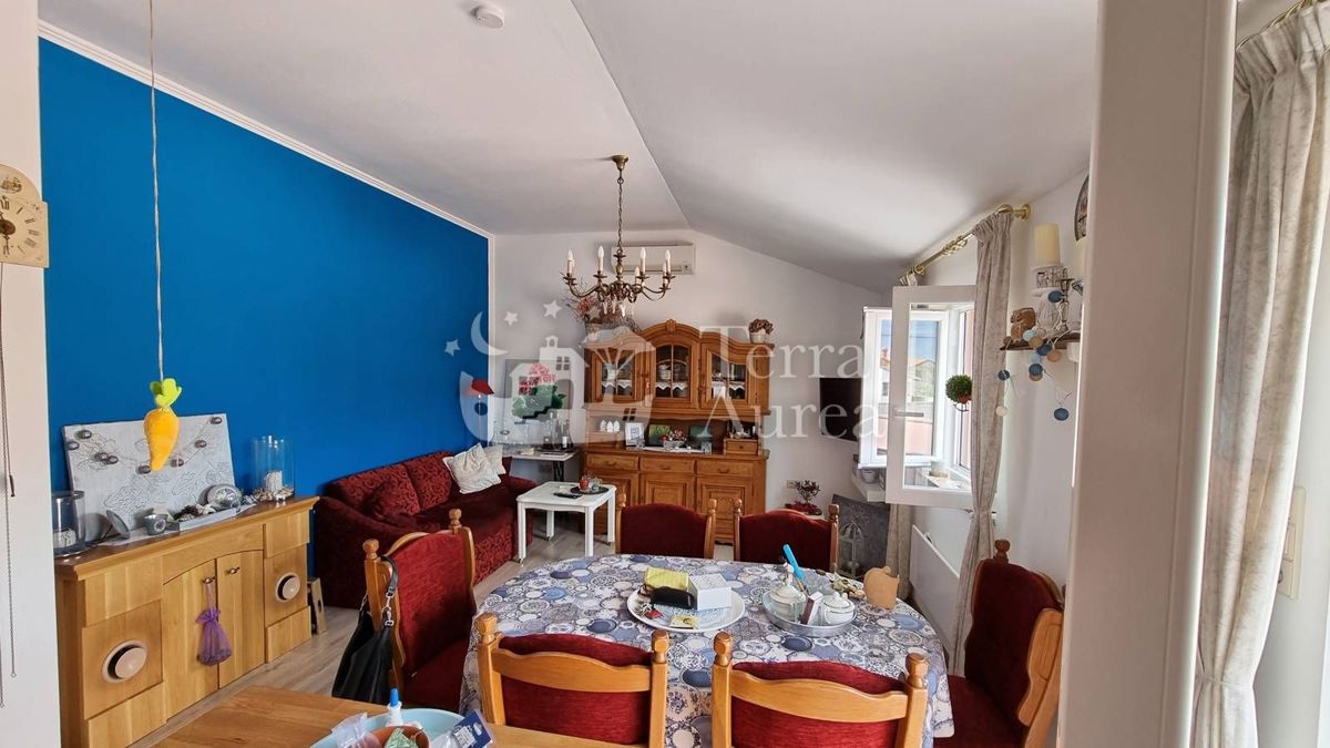 Hiša Malinska, Malinska-Dubašnica, 200m2