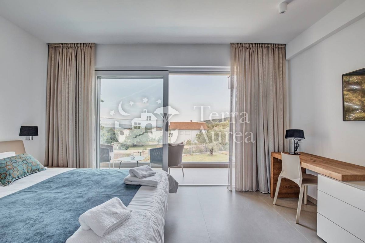Vila Vrh, Krk, Kosići Vrh, 293m2