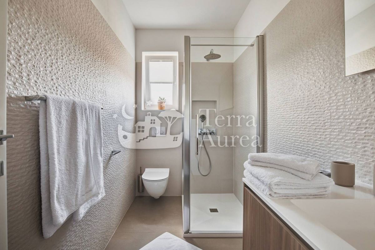 Vila Vrh, Krk, Kosići Vrh, 293m2