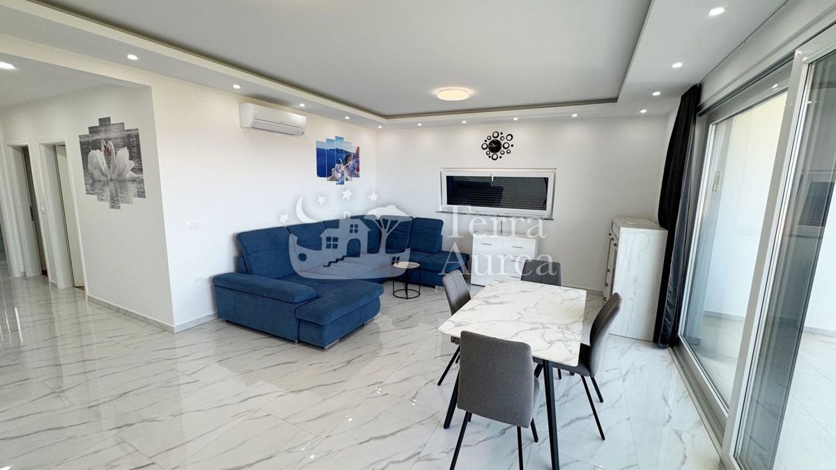 Apartma Malinska, Malinska-Dubašnica, 72m2