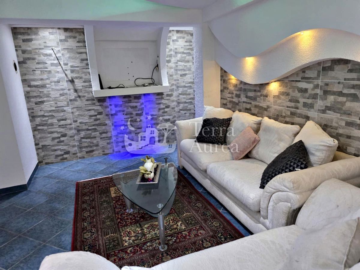 Hiša Malinska, Malinska-Dubašnica, 280m2