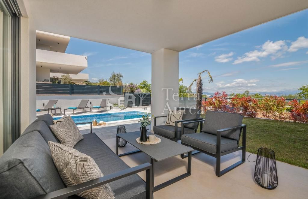 Apartma Malinska, Malinska-Dubašnica, 80,95m2