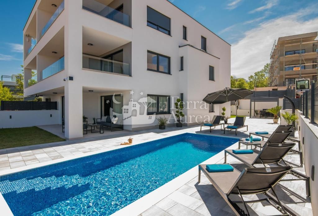 Apartma Malinska, Malinska-Dubašnica, 80,95m2