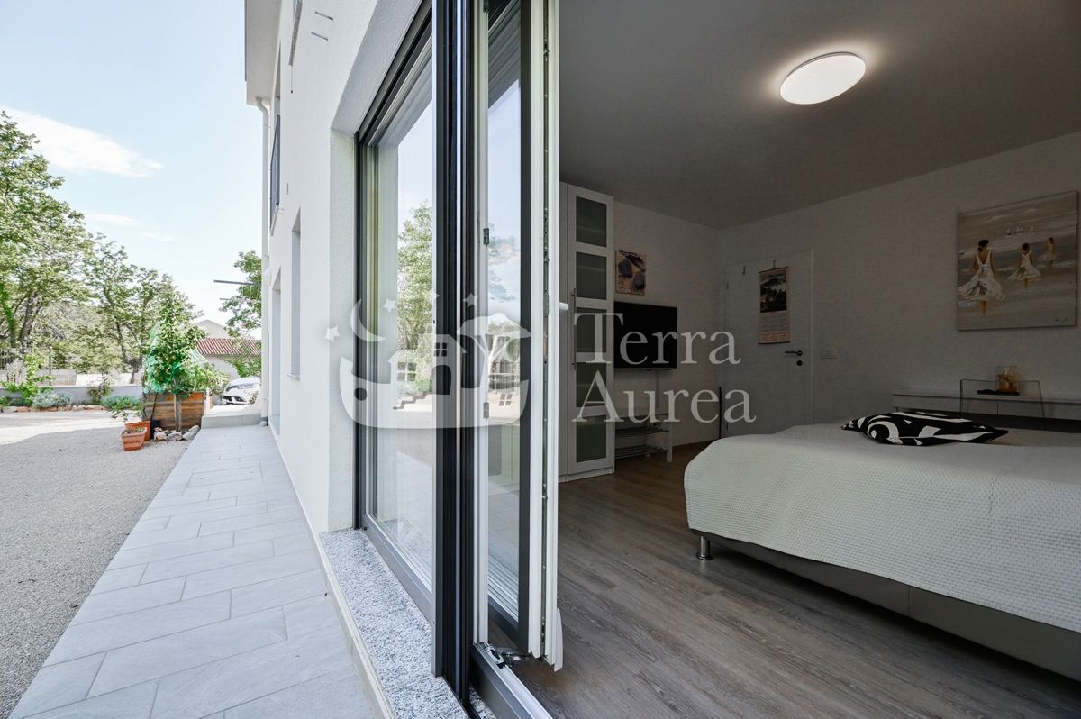 Vila Malinska, Malinska-Dubašnica, 178m2